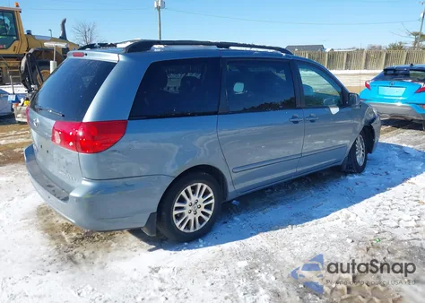 2010 Toyota Sienna Xle z USA, uszkodzony, nr VIN 5TDYK4CC6AS337832